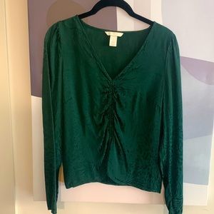 Long sleeve emerald green blouse.